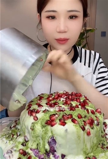 Raw Matcha Powder Eating with Ice Water & Matcha ice mukbang #matcha #matchaicemukbang #matchaiceeating #matchateapowder #matchapowder
