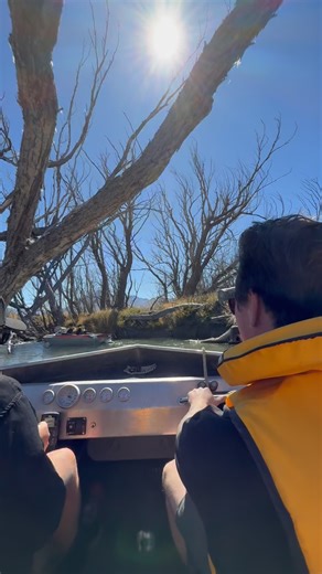 Wet T-Shirt contest, the contestants are not the ideal pick tho 😂 If you do not have a swim deck, we offer a “splash guard” that goes ontop of our pumps - they not only look great but offer some splash protection when you need to hit the reverse quickly. #southernjet #wet #soaked #boats #boating #adventure #exploring #goodtimes | Southern Jet of North America