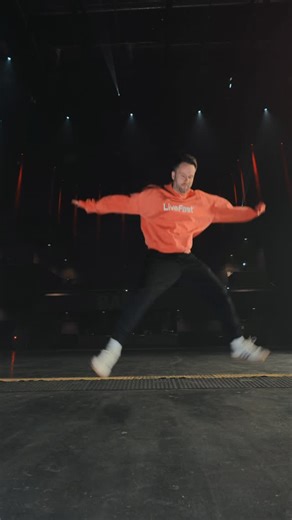 REVOLVERHELD on Instagram: "Jump into Stuttgart 💥🫶"