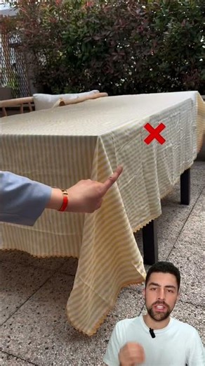 This is how YOU SHOULD spread the TABLECLOTH ON THE TABLE