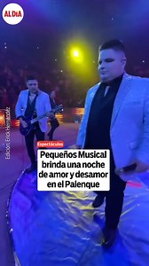 La Banda Pequeños Musical regresó a León para una noche inolvidable llena de amor y desamor. Con su "terapia" musical, lograron conquistar una vez más a su público. A pocas horas de empezar, el Palenque ya tenía el letrero de "sold out". Primero se agotó la línea cero y luego la zona general, logrando una gran asistencia. Más de 5 mil fans bailaron, cantaron y lanzaron flores al ritmo de éxitos como "Romántico Incurable", "Un loco solitario", "Voy a danzar", "Llámame", "Reencuentro", "Yo que te 