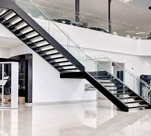[Hot Item] Commercial Metal Wood Customized Safety Stairs Lobby Stairs