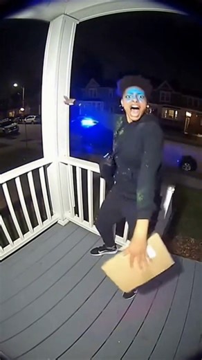 🚨 Instant Karma! She Laughs… Then the Paint Explodes 😳🎨🚨