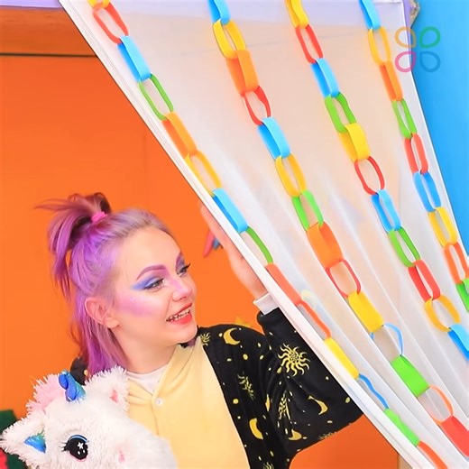 998K views · 10K reactions | We Build a Bunk Bed for Triplets Unicorns! | Troom Troom Food | Facebook