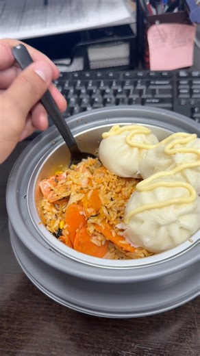 157K views · 3.4K reactions | That’s insane! Didn’t even have to leave my desk! #fblifestyle | Heyitscoren | Facebook