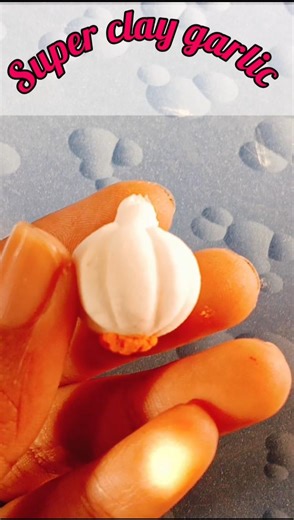 super clay garlic #superclay #subscribe #thecraftden #shorts #garlic #fake #miniature #support #like
