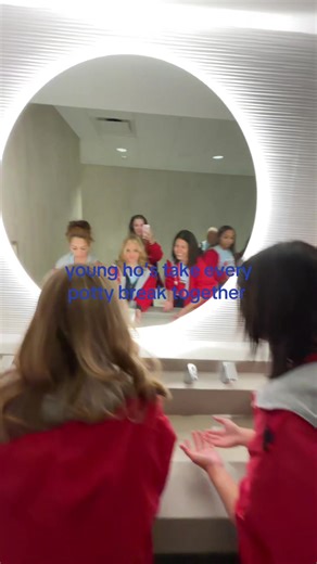 picklesdickles (@picklesdickles)’s videos with Young h0es cook everything on high - ddiyanne