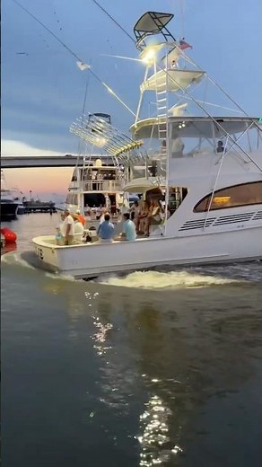 Mollie 66 G&S with a fatty 776LB at the Wharf #sportfish #yacht #customboats