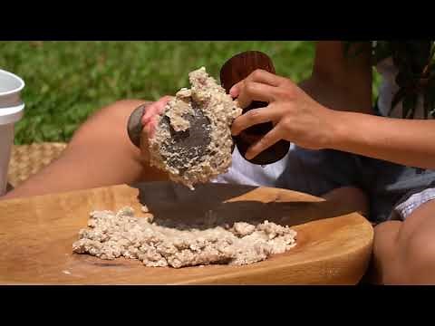 Kuʻi Kalo: Making Poi