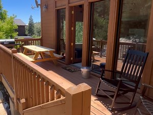 Mt. Lemmon Hotel on Reels