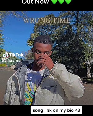 LINK ON MY BIO. 💚💚💚💚💚💚#emprorsa #rnb #valentinesday