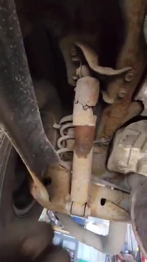 Just minor rust here #rustcar #rust #dodge #shitbox