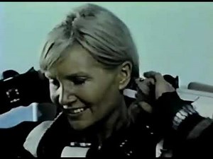 Rebreather Scuba Diver Girl in trouble underwater