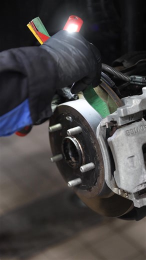 Introducing Lexus Priority Service Get back on the road faster with...