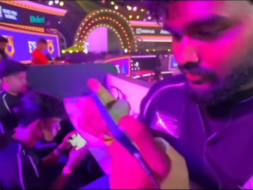 JOLLY JONATHAN | Aryan Copy Jonathan Control | Instagram