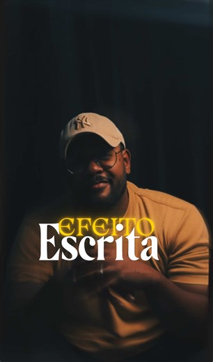 🔥 Efeito escrita fácil e rápido (sem complicação) Quer dar mais impacto nos seus vídeos? Esse efeito de escrita é simples e funciona MUITO bem 👇 🖊️ Grave um Stories com fundo preto escrevendo o texto 📲 Baixe o vídeo para a galeria 🎬 Jogue no CapCut ✨ Aplique o modo de mesclagem certo Pronto. Efeito feito. Detalhe: esse tipo de efeito prende a atenção e deixa o vídeo muito mais profissional. 👉 Salva esse post pra usar depois 💬 Comenta “efeito” que eu te explico qual modo de mesclagem usar 