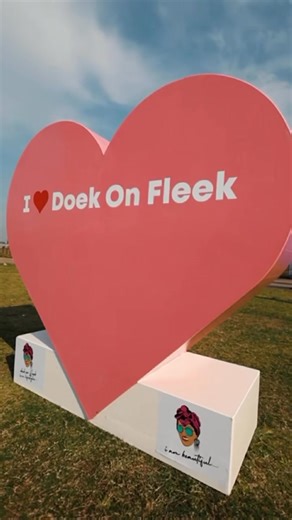 🌺 USUKU LWESIGAMEKO SELUSONDELE, DURBAN QUEENS! 👑 The countdown has officially begun with only 7 days to go! Excitement is brewing and we cant wait to turn eThekwini into a runway of Joy, laughter, a celebration of music, upliftment and unstoppable feminine energy 💃🏾🔥 Featuring some of SA’s most amazing acts, from Sjava_ATM, jumbonyangiwe, Qwabetwins, Limit Nala, Moyoghurt, Nomfundo Moh, ladydu_sa Ashley Ogle and many more! Date 📆: Saturday 02 August 2025 📍Venue: People’s Park Theme👗: Al