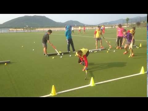 Footwork & Defence drill: block tackle + jab + reverse tackle