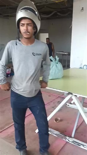 Welding Safety Gear: Helmet Usage Explained