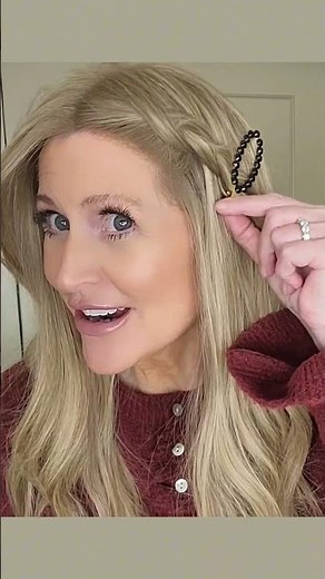 The Truth About Wigs: Endless Hairstyles & Natural-Looking! | UniWigs Isabella