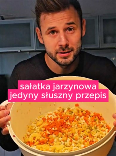 Sałatka jarzynowa - przepis z kukurydzą czy bez?
