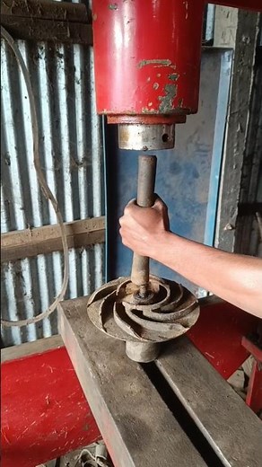 How to remove scale from a water pump #shorts #shortvideo #shortsfeed