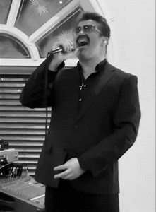 A Different Corner Live ICON ATRINCHAM Song Courtesy of GK PANAYIOTOU Video by Davey Southwood | Rob Lamberti