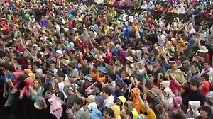 Kaiser Chiefs - Ruby _ I Predict A Riot (Fuji Rock Festival '11) | LiFe MuSiC LoVe