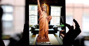 Official Statue of Liberty app offers AR views, one unique- 9to5Mac
