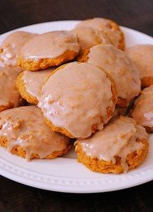 Pumpkin Cookies With Cake Mix | The Cake Boutique