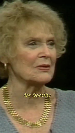 Step into the enchanting world of 1930s Hollywood as Gloria Stuart shares her fascinating encounters with legendary figures like Dorothy Parker. Picture this: a stylishly dressed guest in satin pearls awaits a fiery Dorothy, who arrives in a monochrome of black, exuding an intriguing tension and an unmistakable black mood. Gloria’s tales of surprising casting calls, friendships, and poker nights are laced with warmth and humor, making for an insightful glimpse into an era where elegance coexiste