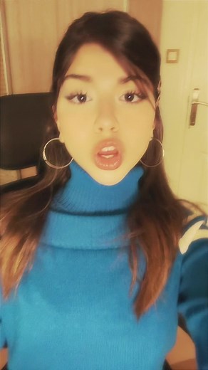 Throwback to the 2000s Makeup Trend with Anya Hmimed