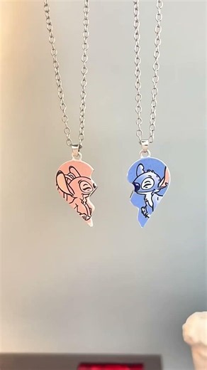 How many in your friend group? #bff #besties #necklacedesignsingold
