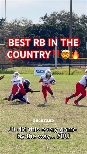 This is the BEST 8U RB in the country‼️🤯 #juke #footballshorts #footballplayer #footballskills