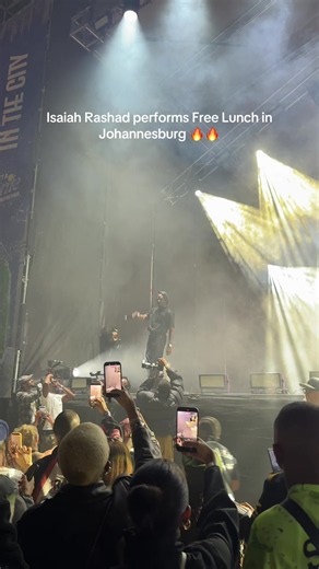 Free Lunch by Isaiah Rashad performed live in Johannesburg