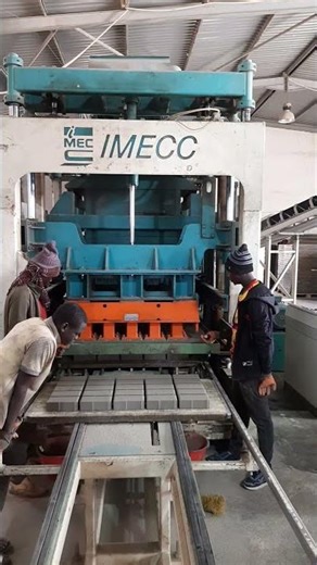 Full Automatic and Flawless machine #smartblockline #concreteblocks #automation