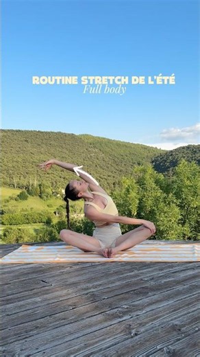 3 étirements à faire cet été sur ta serviette ⛱️