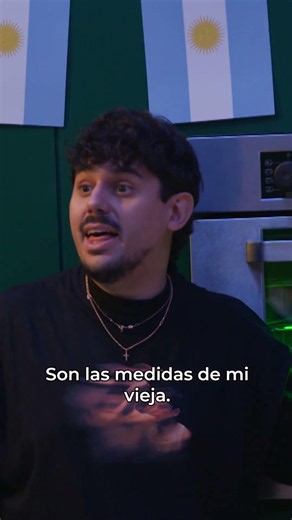 It's really hard to maintain the tension like this 🤣 @LuquitasRodriguez @DavooXeneizeTwitch @mart...