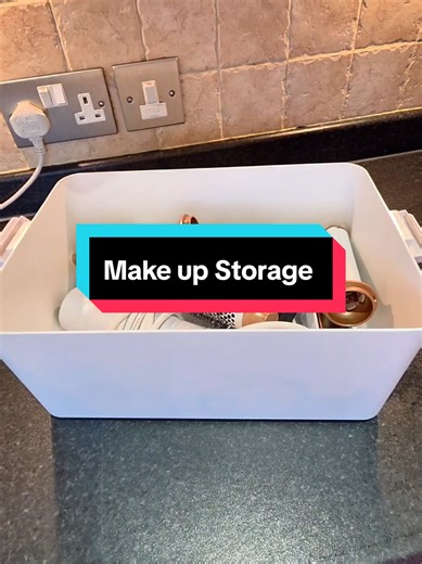 Makeup Storage Solutions for Organized Accessories