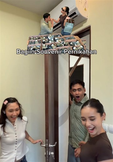 Souvenir Pernikahan Minbite & Indiana Akbar