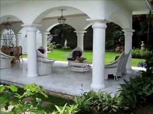 Mansion en La Lagunita Country Club. Caracas - Venezuela