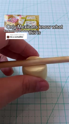 Replying to @Kellz ahí ta tu cortadillo #cortadillo #mexicanbread #mexican #comidasmexicanas