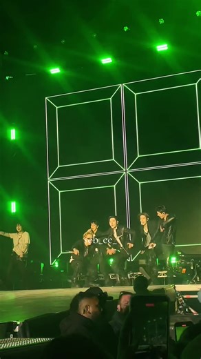 260314 MAKE SM FKN NOISEE #enhypen #enha #engene #melbourne #hellomelbfest