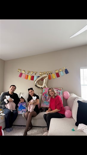 Aziza Kurambaeva on Instagram: "Sening hayotimizga kirib kelganing bilan baraka ham kirib keldi. Sen — bizning omadimiz, eng katta baxtimiz, katta qizimiz 🥹 4 yoshga to‘lganingga ishonish qiyin. Aqlli, hayotsevar qiz bo‘lib ulg‘ay. Dadang bilan birga seni muhabbatda ulg‘ayishing uchun qo‘limizdan kelgan hamma ishni qilamiz. Seni juda-juda yaxshi ko‘ramiz ❤️ ——- С твоим появлением в нашей жизни пришло барака, ты наша удача, наше самое большое счастье, наша старшенькая🥹 Не верится что тебе уже и