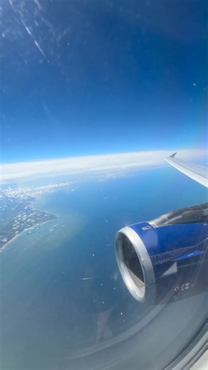 I love flying 😍✈️ | Evie Aviation