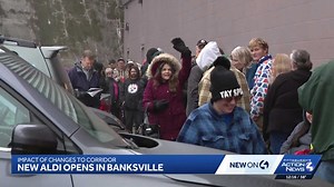 New Aldi opens on in Pittsburgh, bringing excitement