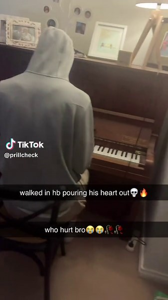 Emotional Piano Covers: Expressing Heartfelt Feelings