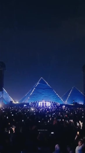 Tïesto at the Great pyramids of giza 🇪🇬✨ #tiesto #pyramids #egypt #trance #thisisegypt