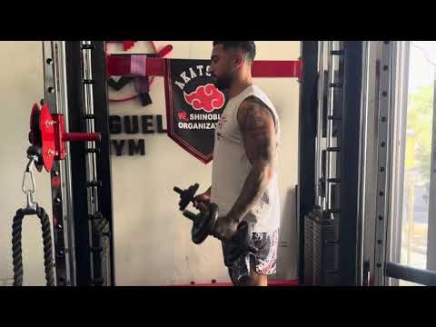 CURL DE BÍCEPS CON MANCUERNAS - FEDE MOGUEL