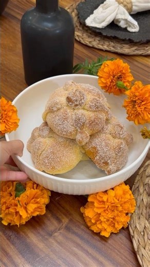 Pan de muerto ☠️ #receta #pandemuerto #diademuertos #Pan #pastry #panaderia #recetas